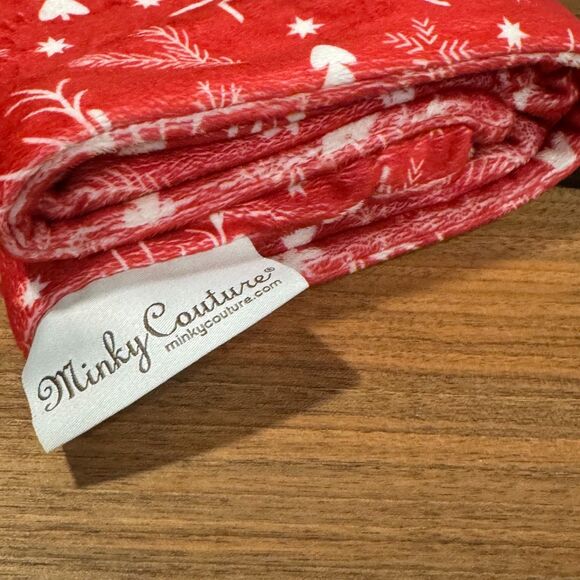 Minky Couture Plush Christmas Reindeer Themed Holiday Print Standard Pillowcase - Picture 3 of 6